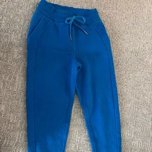 Lululemon Scuba Mid-Rise Relaxed Jogger/Sweatpants